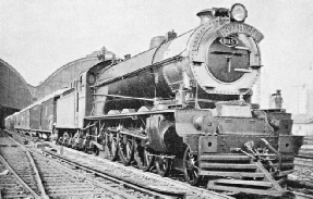 The “Panamericano” International Express leaving the Retiro Terminus at Buenos Aires