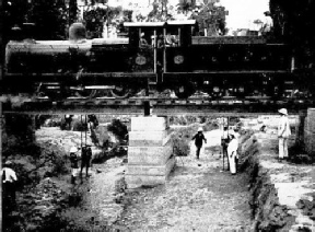 TESTING A BRIDGE ON THE GOLD COAST RAILWAY